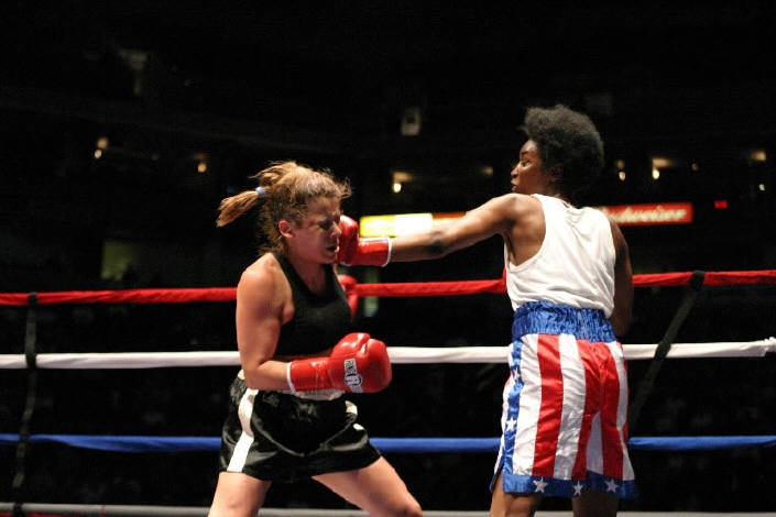 Girls boxing
